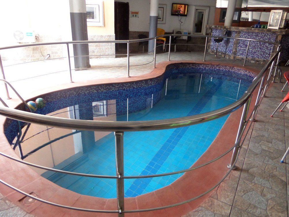 Flamingo Hotel Festac Town Exterior foto